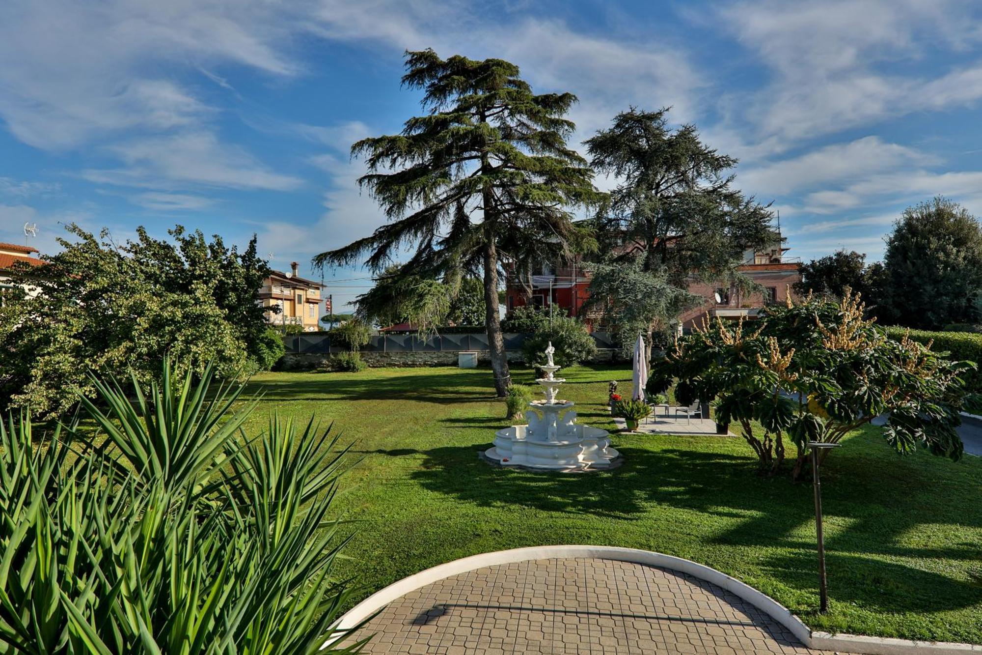 Hotel Il Giardino Di Stella Frascati Exterior foto
